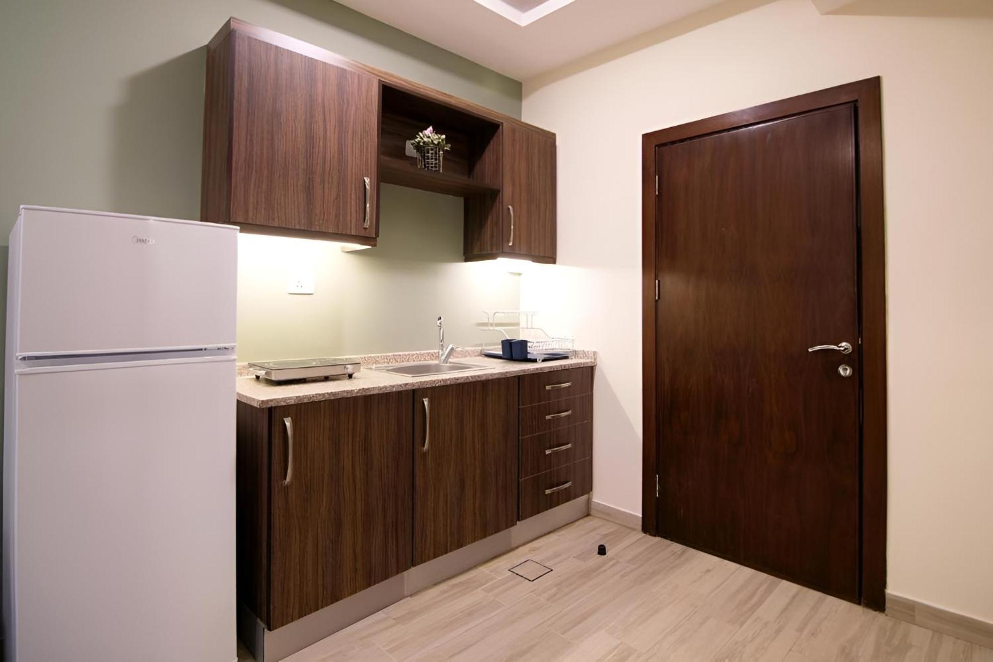 عمان 46 Serviced Apartments المظهر الخارجي الصورة